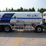 ZJW5320GDY01 TYPE 16m³ Liquid oxygen cryogenic liquid transport vehicle